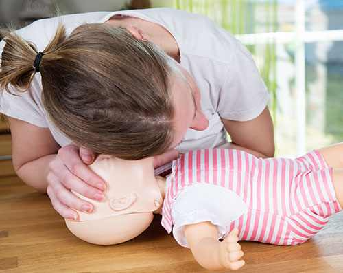 Taller PRESENCIAL ¿Cómo realizar reanimación cardiopulmonar en bebés?